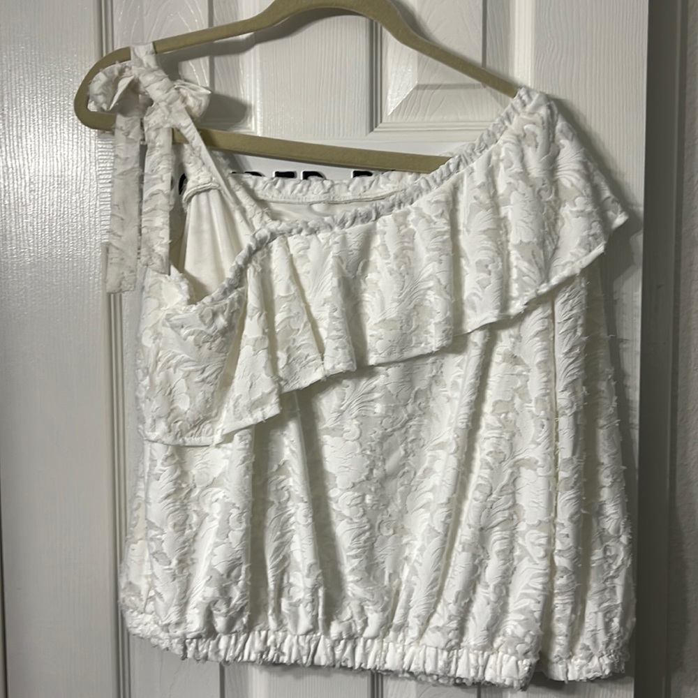 Lauren Conrad Off The Shoulder Blouse, Medium